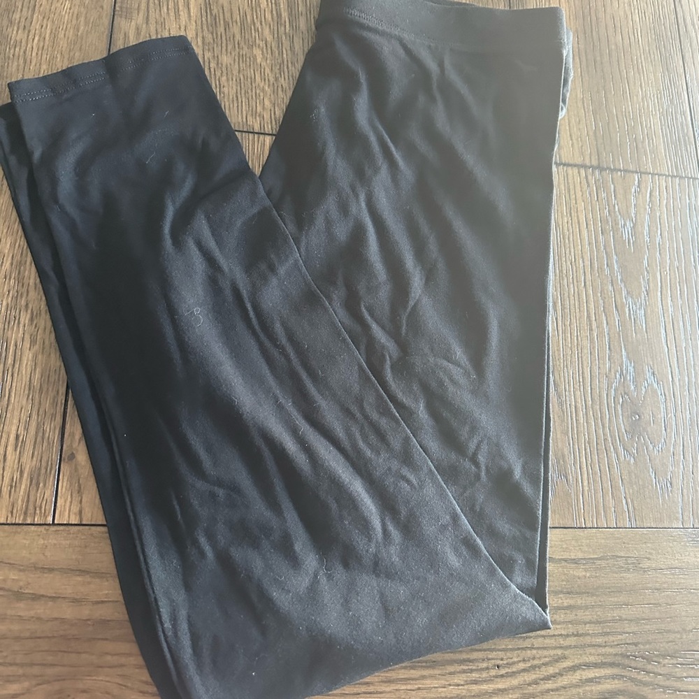 Pink Victoria’s Secret black leggings